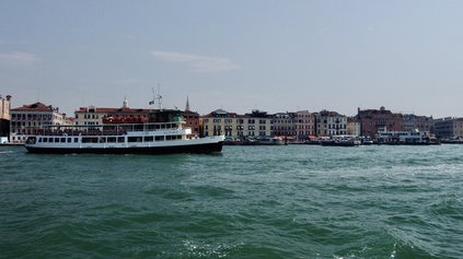 nach Venedig