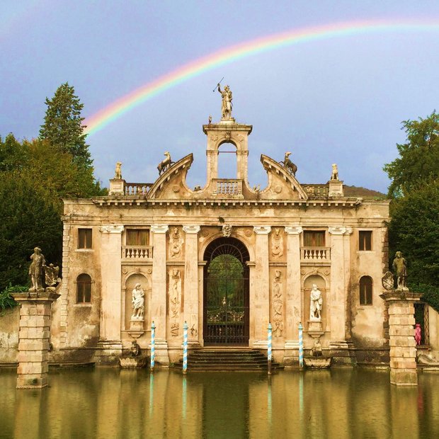 The Diana Portal at Villa Barbarigo in Valsanzibio | © Tenuta Valsanzibio