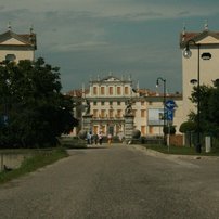 Villa Manin Anfahrt
