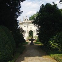 Pavilion in the garden of Villa Pisani.