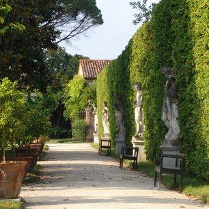 Im Garten der Villa Pisani Im Garten der Villa Pisani