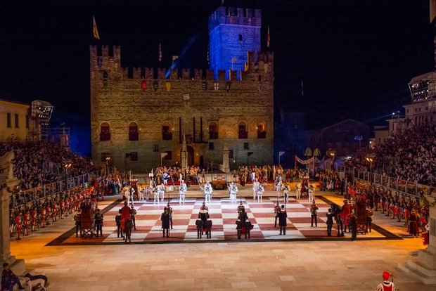 Lebendes Schach in Marostica