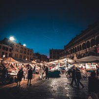 Piazza delle erbe Piazza delle erbe