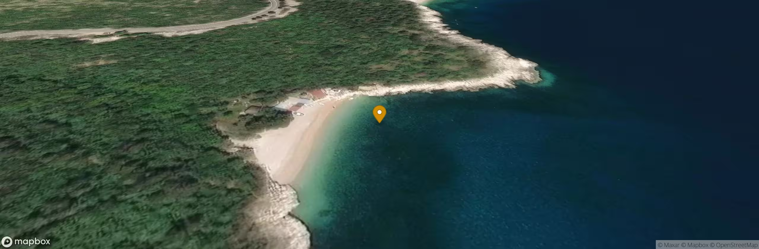 Natural beach Uvala Jeleniscia