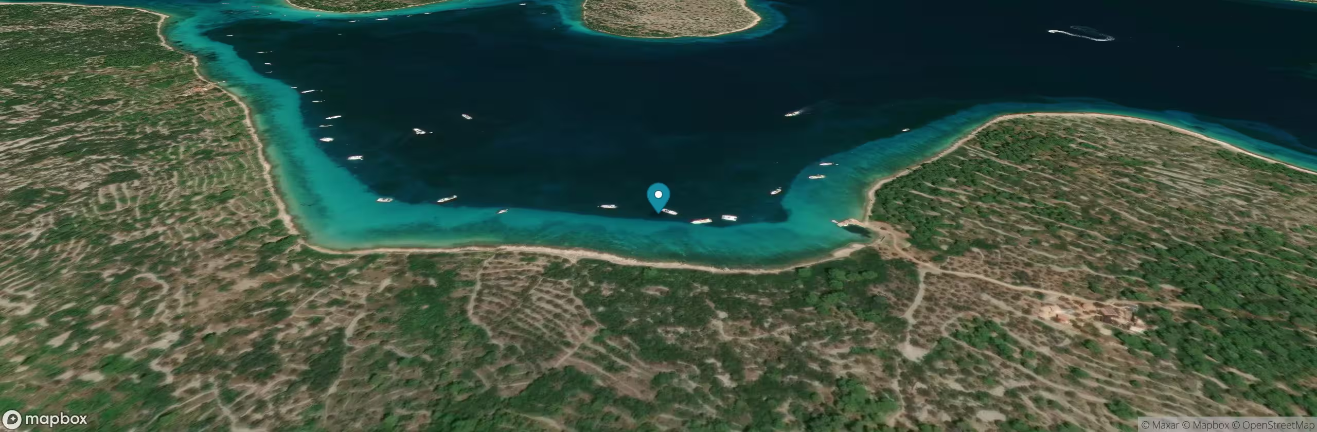 Potkucina Bay