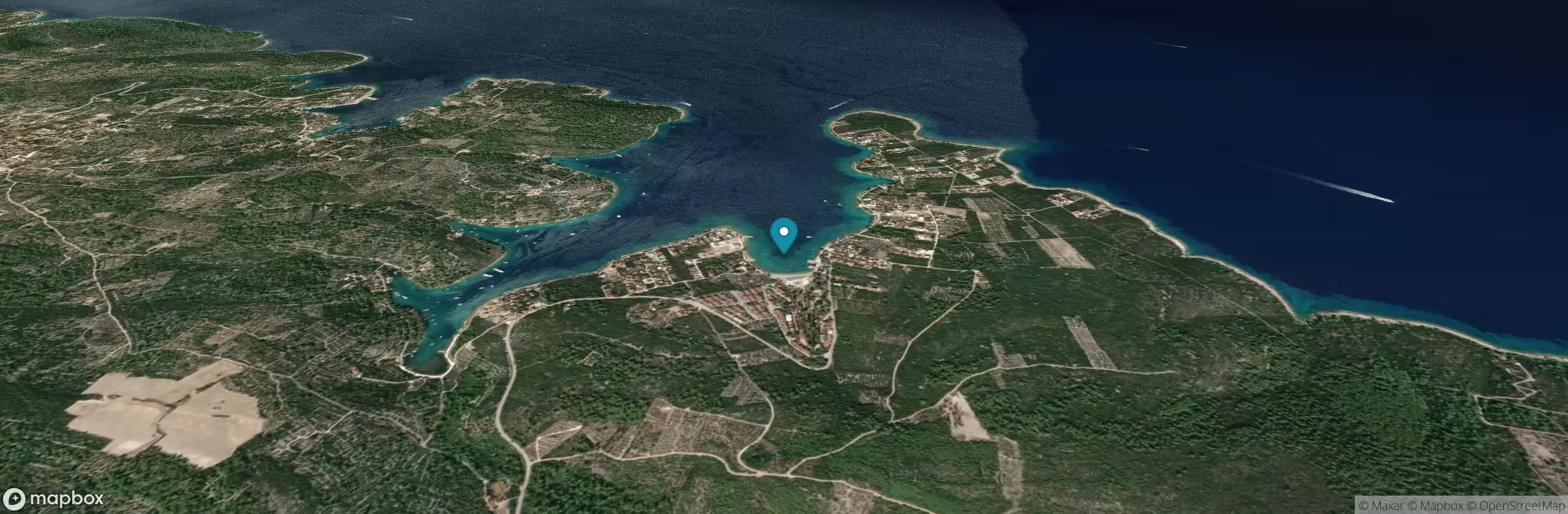 Necujam Bay