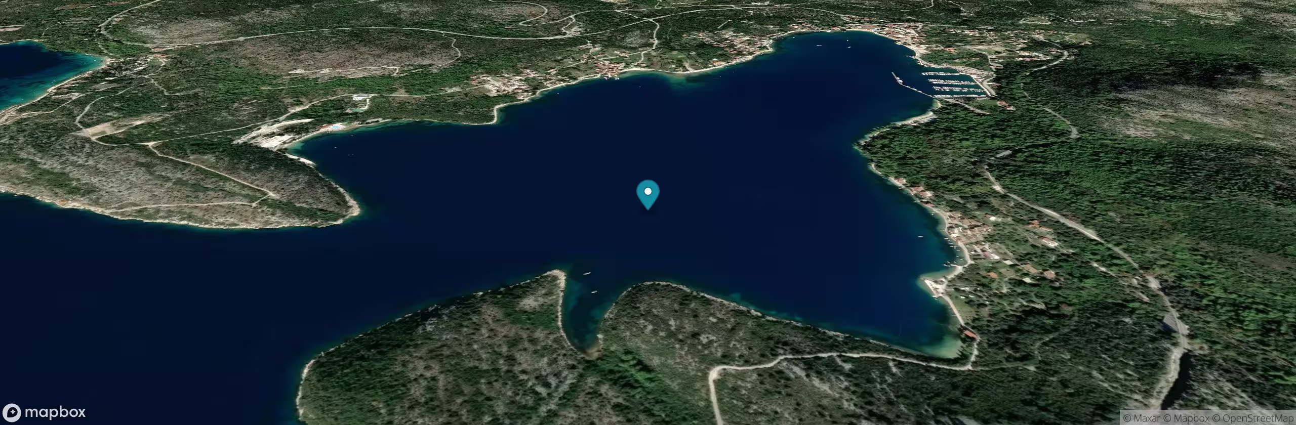 Luka Slano Bay
