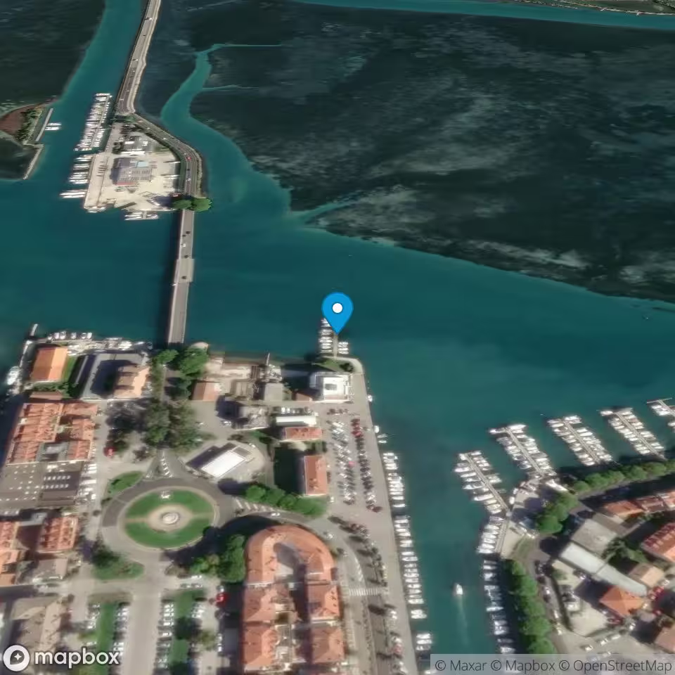 Marina di Levante, Grado