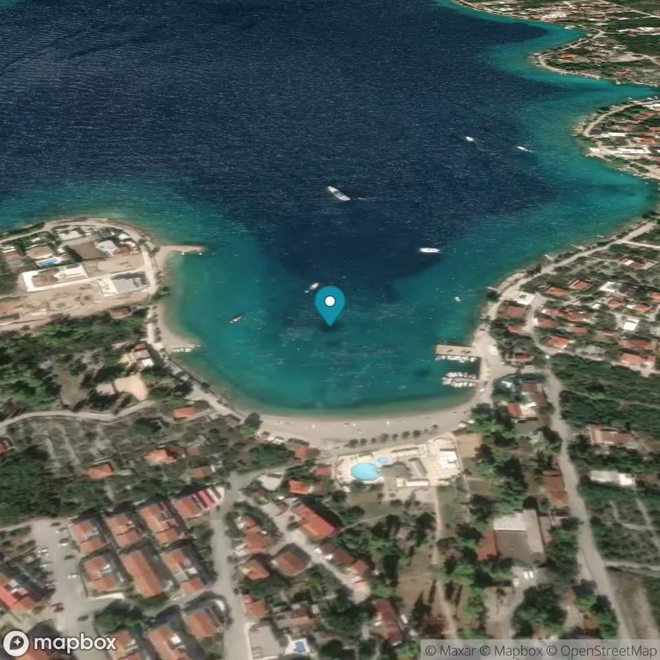 Necujam Bay