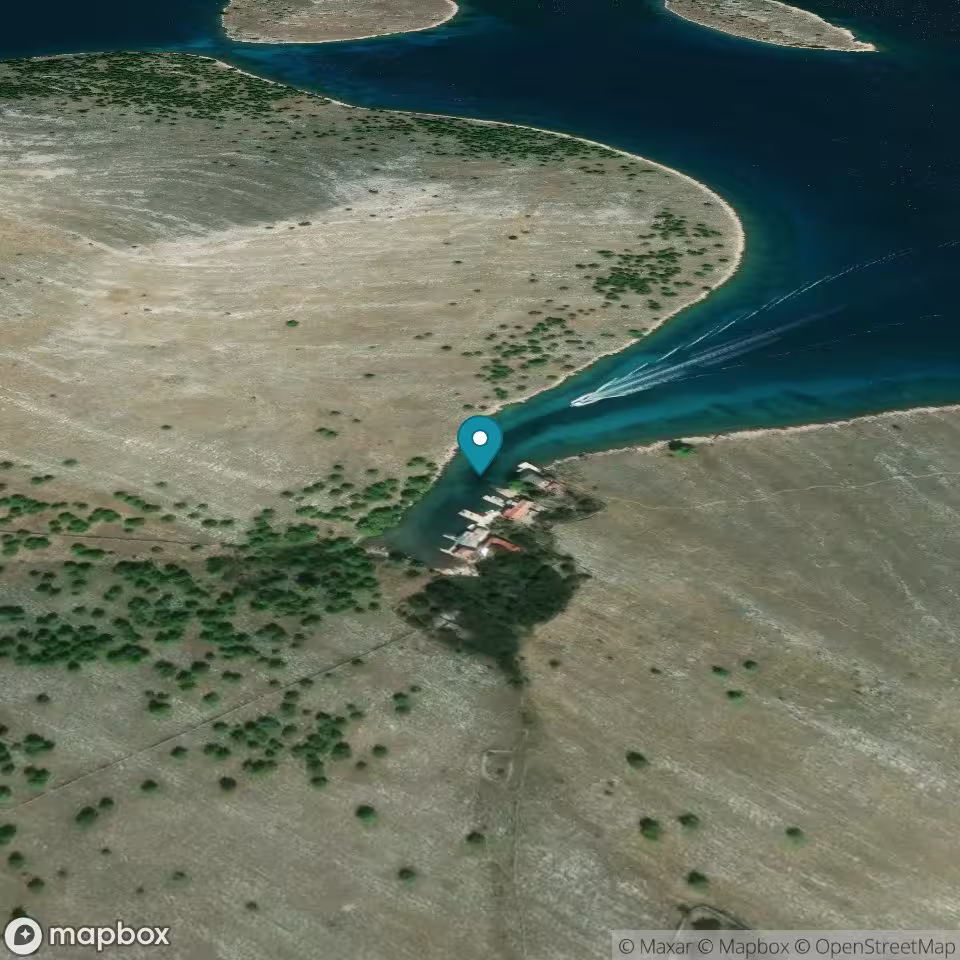 Lupescina Bay