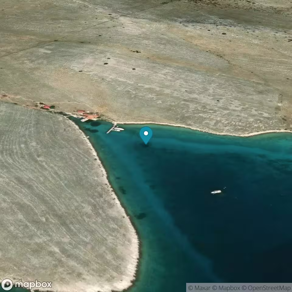 Lopatica Bay