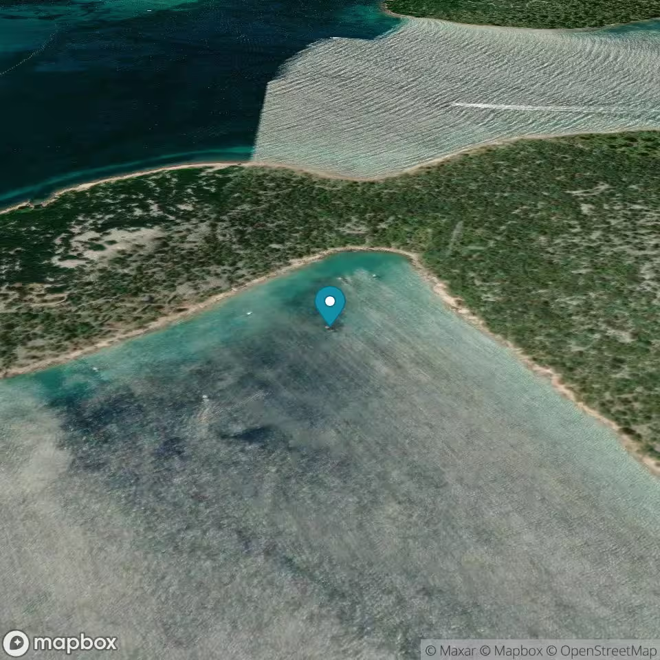 Arta Bay, Mala